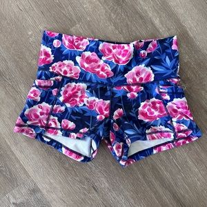 Popflex Active Shorts in Peony